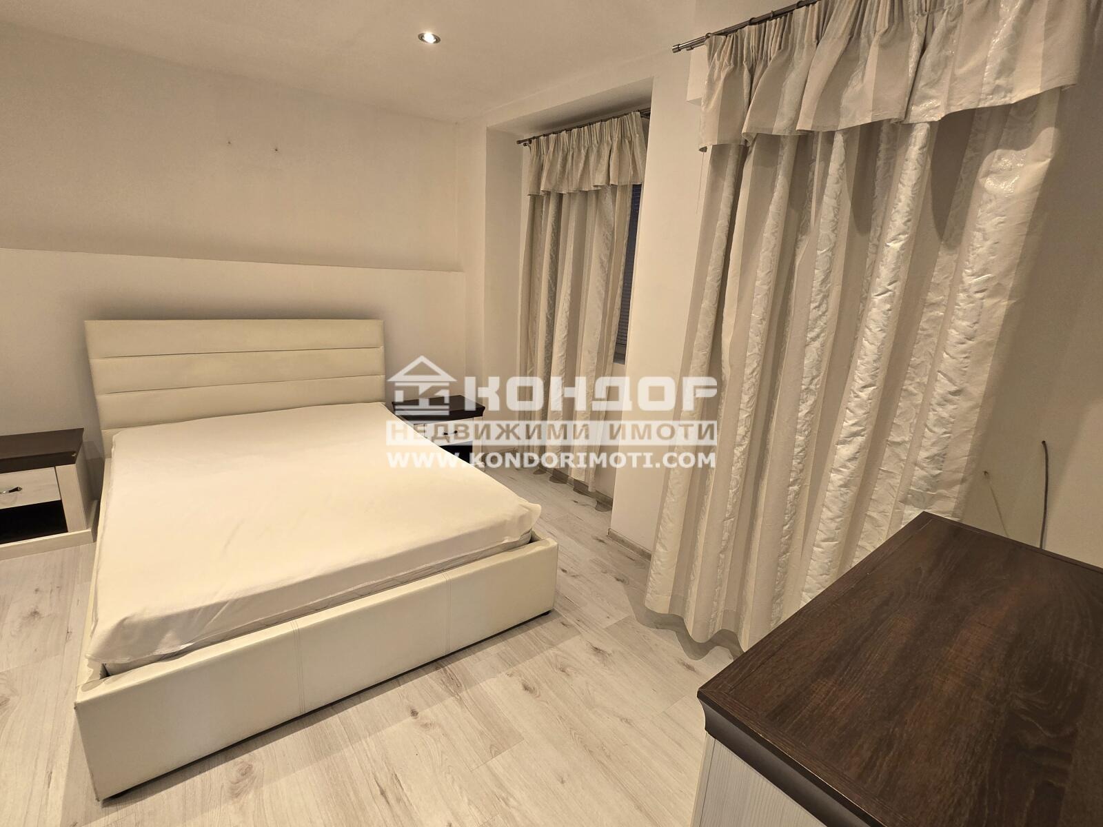 Продава 2-СТАЕН, гр. Пловдив, Център, снимка 4 - Апартаменти - 56321940