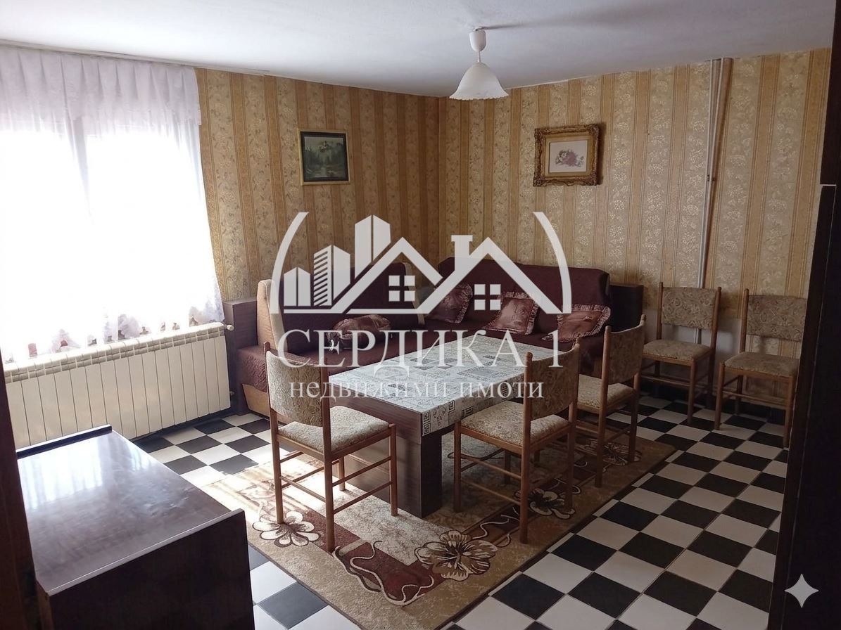 Продава КЪЩА, гр. Бобов дол, област Кюстендил, снимка 4 - Къщи - 55546529
