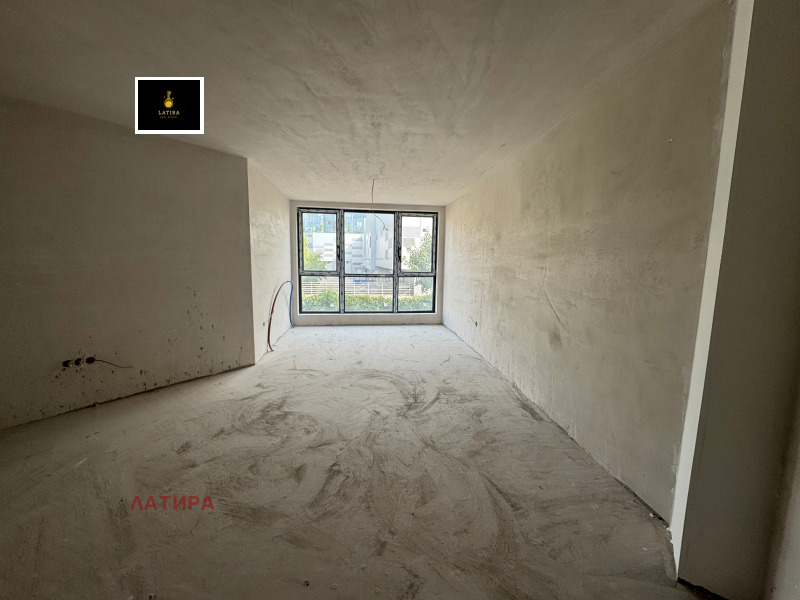 Продава 2-СТАЕН в град София, Полигона - 120 кв.м / 305 229 € » 596 976.04 лв., ЛАТИРА