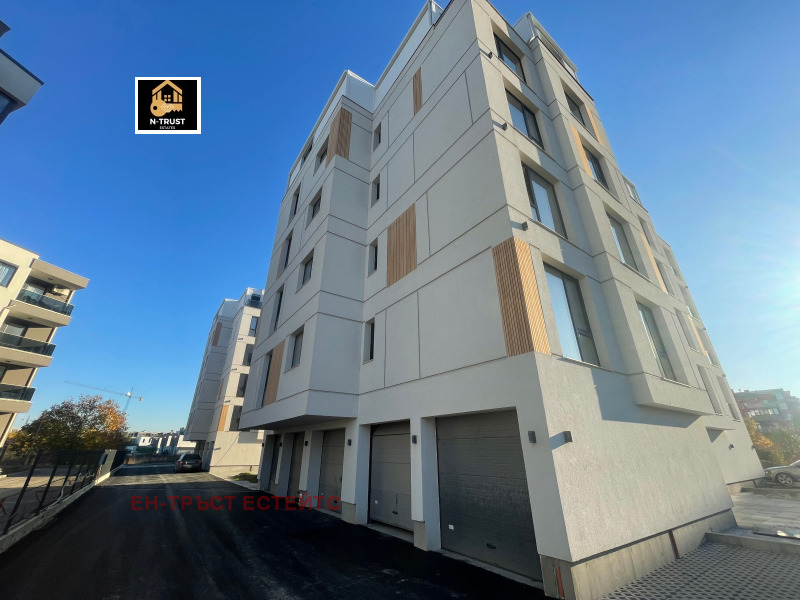 Продава 2-СТАЕН, гр. Пловдив, Остромила, снимка 15 - Апартаменти - 49546917