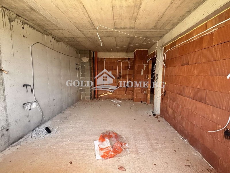 Продава  2-стаен град Пловдив , Остромила , 58 кв.м | 68907618 - изображение [4]
