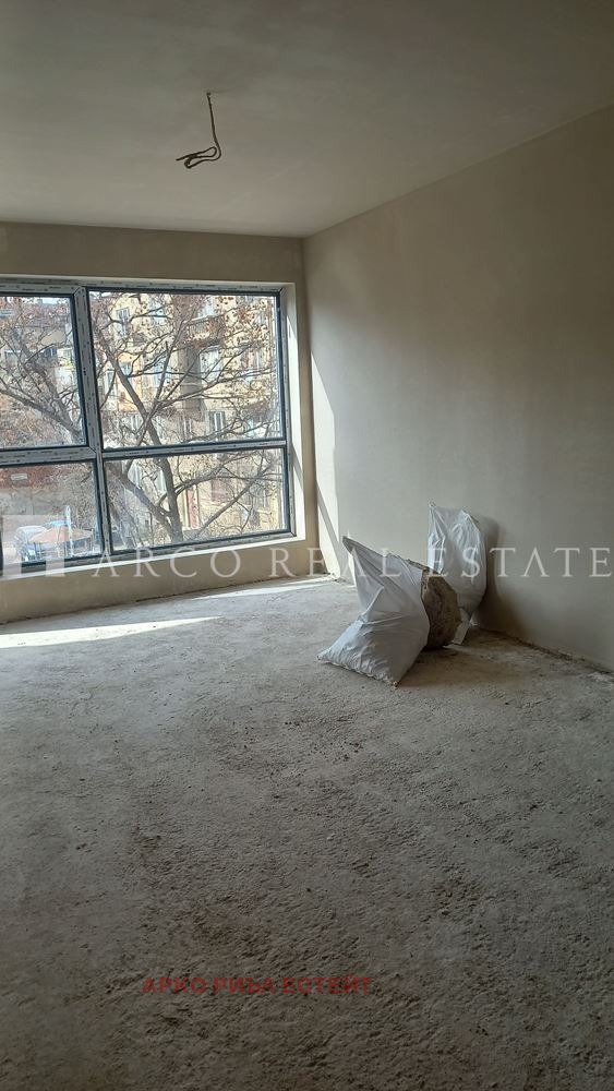 De vânzare  1 dormitor Sofia , Țentâr , 67 mp | 27129073 - imagine [6]