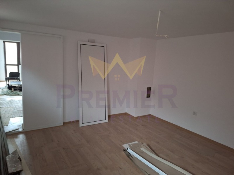 Продава 2-СТАЕН, област Добрич, с. Кранево • 79800 € / 156075.23 лв. • 81967633 1