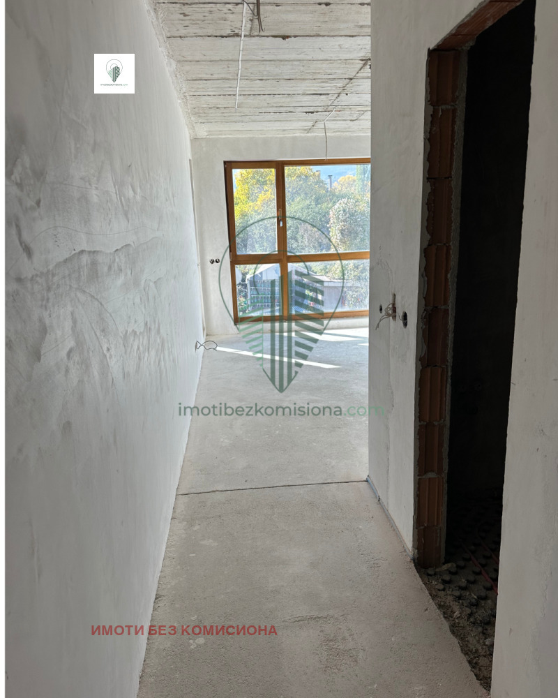 De vânzare  3 dormitoare Sofia , Crâstova vada , 167 mp | 87423239 - imagine [5]