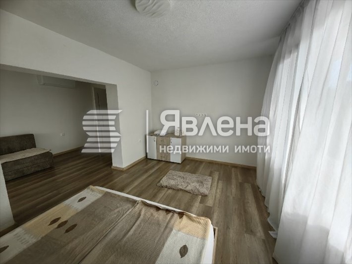 Продава  Къща област Благоевград , с. Лозеница , 181 кв.м | 73423957 - изображение [4]