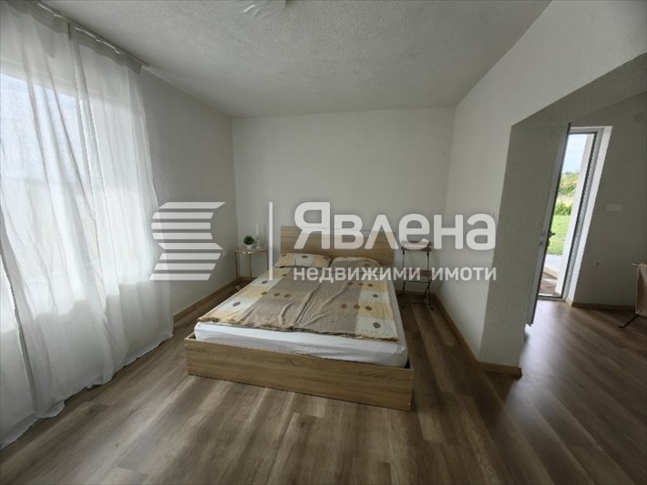 Продава  Къща област Благоевград , с. Лозеница , 181 кв.м | 73423957 - изображение [2]