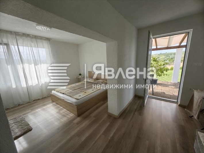 Продава  Къща област Благоевград , с. Лозеница , 181 кв.м | 73423957 - изображение [3]
