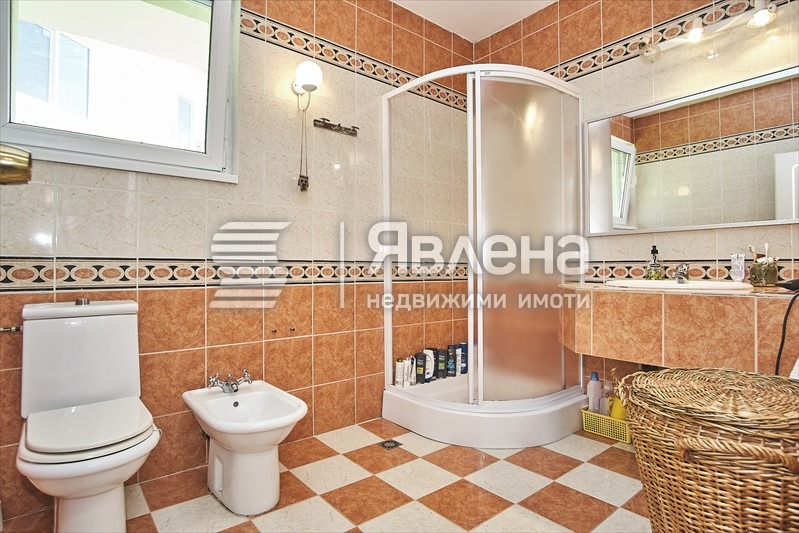 Продава КЪЩА, с. Горна Василица, област София област, снимка 14 - Къщи - 55893775