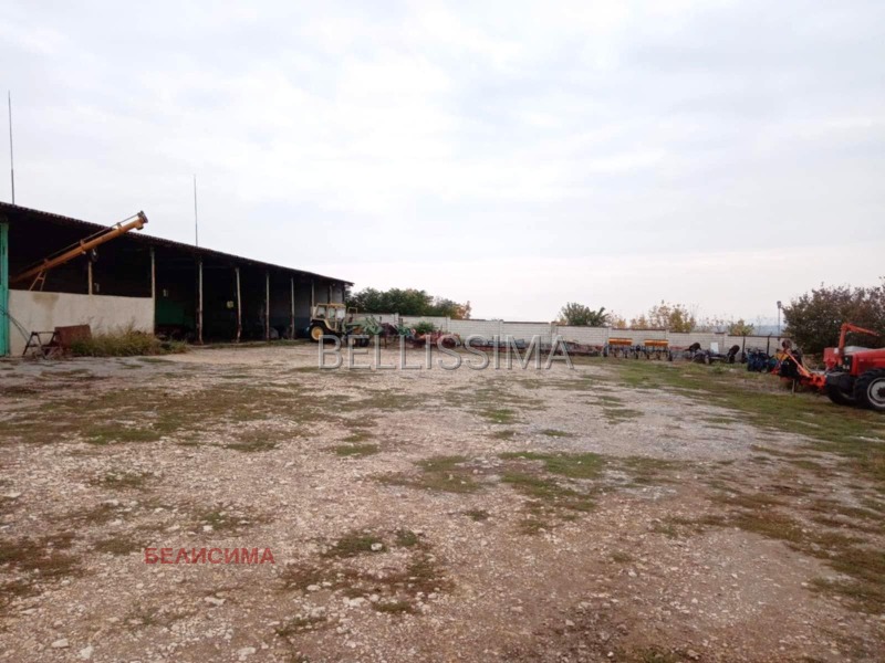 Продава БИЗНЕС ИМОТ, с. Върбак, област Шумен, снимка 10 - Други - 52149963