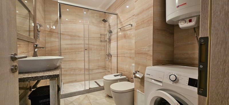 En venta  Estudio Varna , k.k. Zlatni pyasatsi , 50 metros cuadrados | 70872537 - imagen [6]