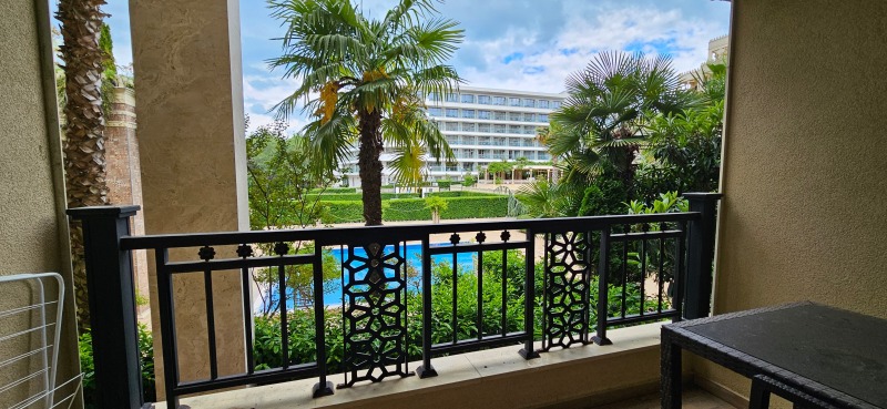 En venta  Estudio Varna , k.k. Zlatni pyasatsi , 50 metros cuadrados | 70872537 - imagen [3]
