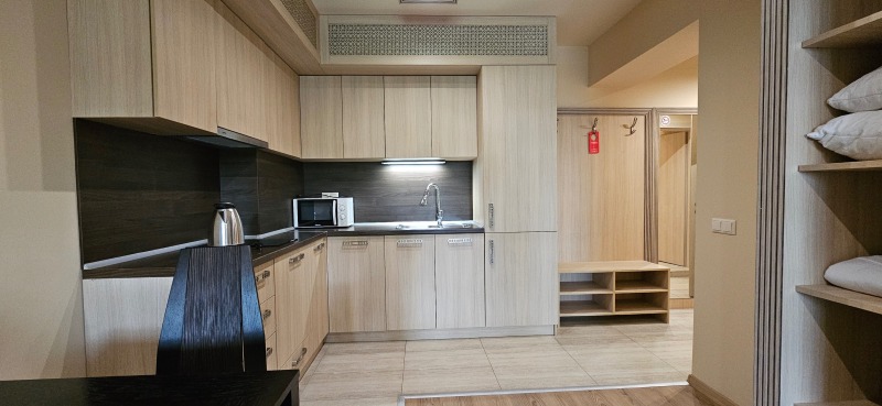 En venta  Estudio Varna , k.k. Zlatni pyasatsi , 50 metros cuadrados | 70872537 - imagen [7]