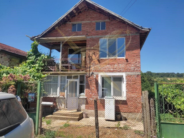 Продава КЪЩА, с. Голямо Буково, област Бургас