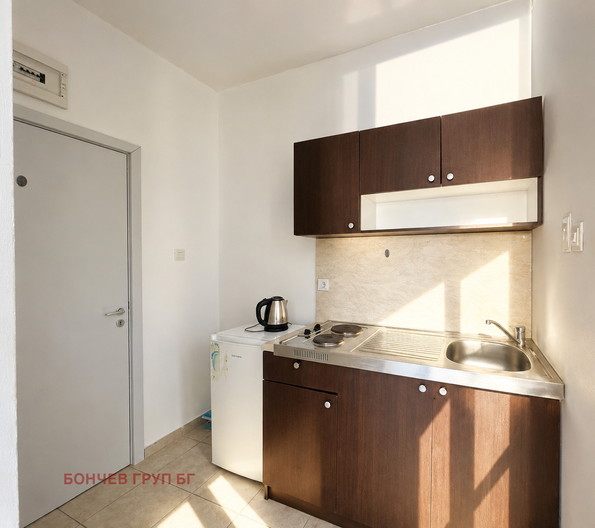 Продава 2-СТАЕН, гр. Поморие, област Бургас, снимка 2 - Апартаменти - 54200269
