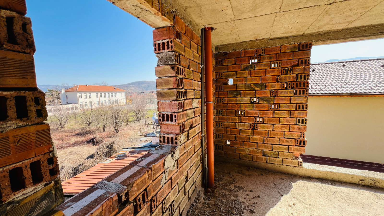 Продава КЪЩА, гр. Вършец, област Монтана, снимка 3 - Къщи - 53804966