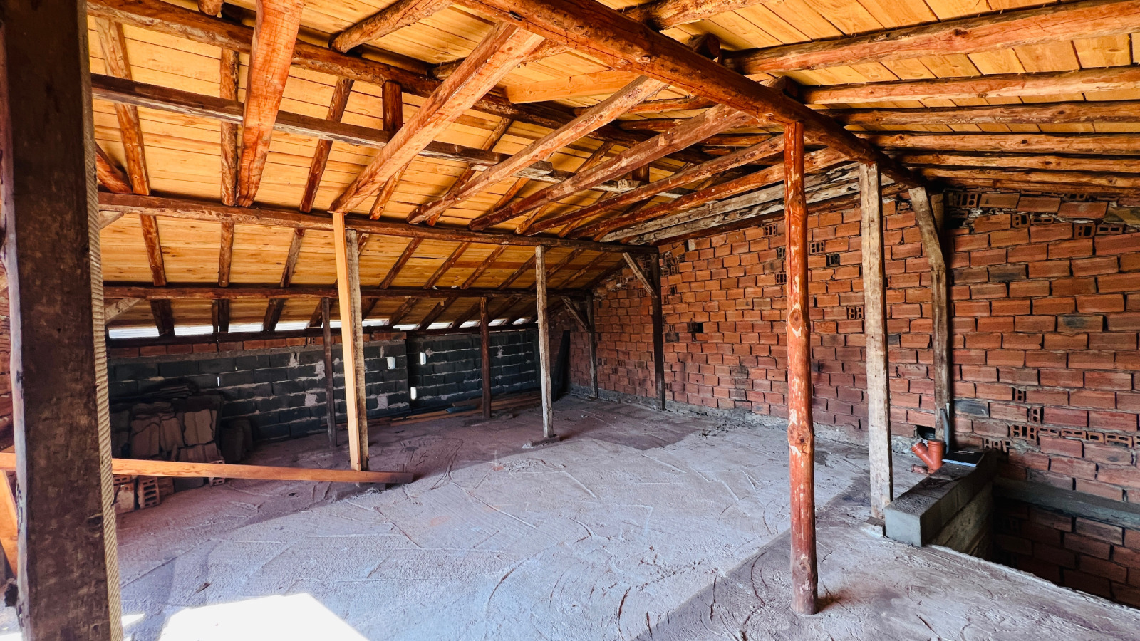 Продава КЪЩА, гр. Вършец, област Монтана, снимка 11 - Къщи - 53804966