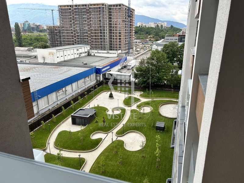 Продава  2-стаен, град София, Сердика •  209 981 EUR • ID 87052370 — holmes.bg - [1] 