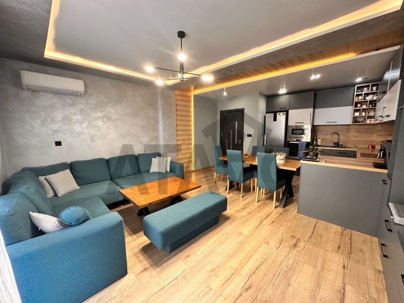 Продава  3-стаен град Пловдив , Остромила , 119 кв.м | 69132093 - изображение [2]