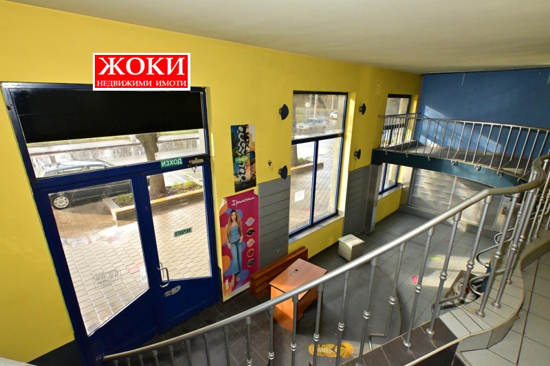 Продаја  Канцеларија Перник , Изток , 173 м2 | 37438377 - слика [11]