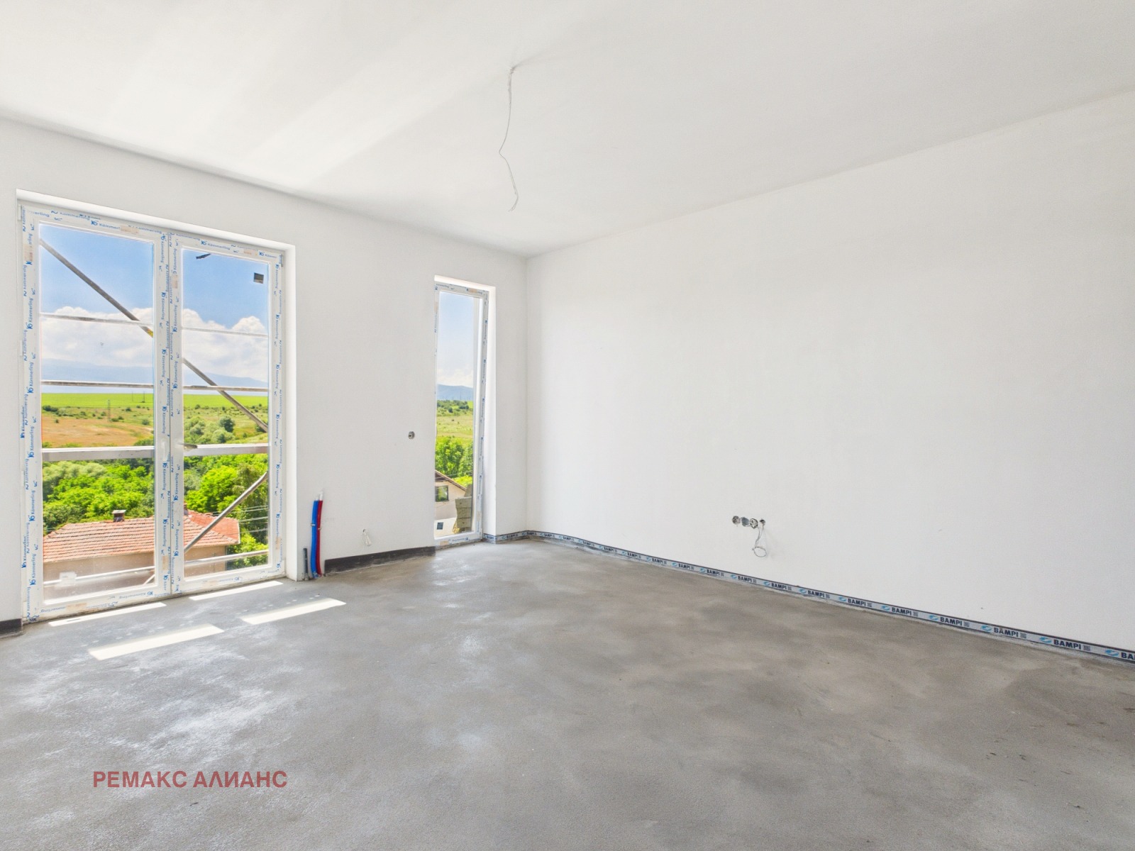 Продава КЪЩА, с. Гурмазово, област София област, снимка 12 - Къщи - 55102055