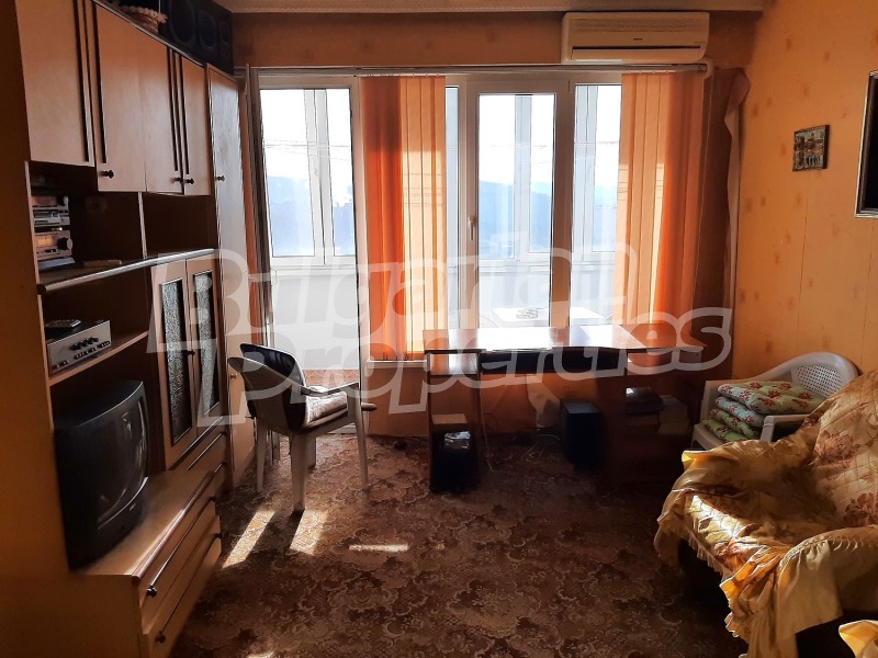 Продава 3-СТАЕН в град Велико Търново, Бузлуджа - 77 кв.м / 79 500 € » 155 488.49 лв., БЪЛГЕРИАН ПРОПЕРТИС