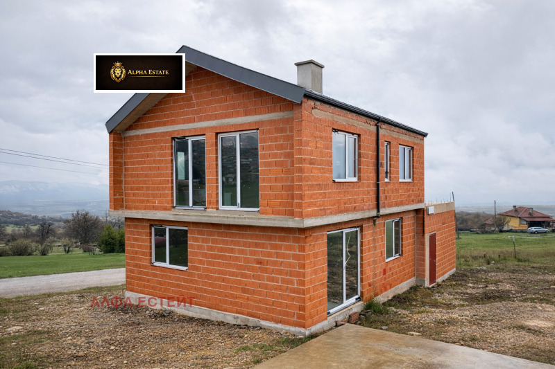 Продава КЪЩА в област Враца, с. Челопек - 190 кв.м / 143 000 € » 279 683.69 лв., АЛФА ЕСТЕЙТ