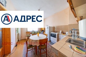 Продава  Етаж от къща, град Плевен