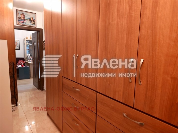 Продава 1-СТАЕН, гр. Бургас, Сарафово, снимка 4 - Апартаменти - 55944725