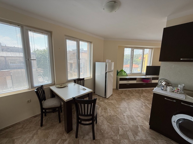Продава  3-стаен област Бургас , гр. Приморско , 73 кв.м | 58157635 - изображение [5]