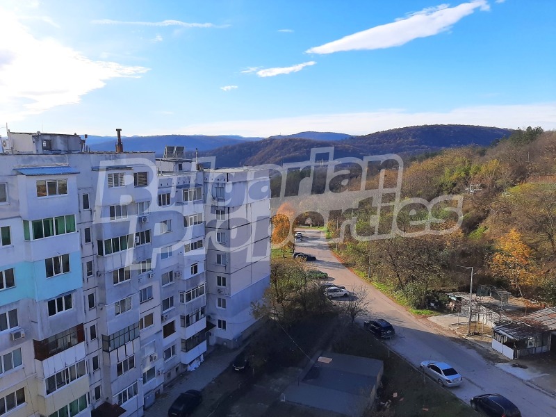 Продава 3-СТАЕН, гр. Велико Търново, Бузлуджа, снимка 10 - Апартаменти - 52606378