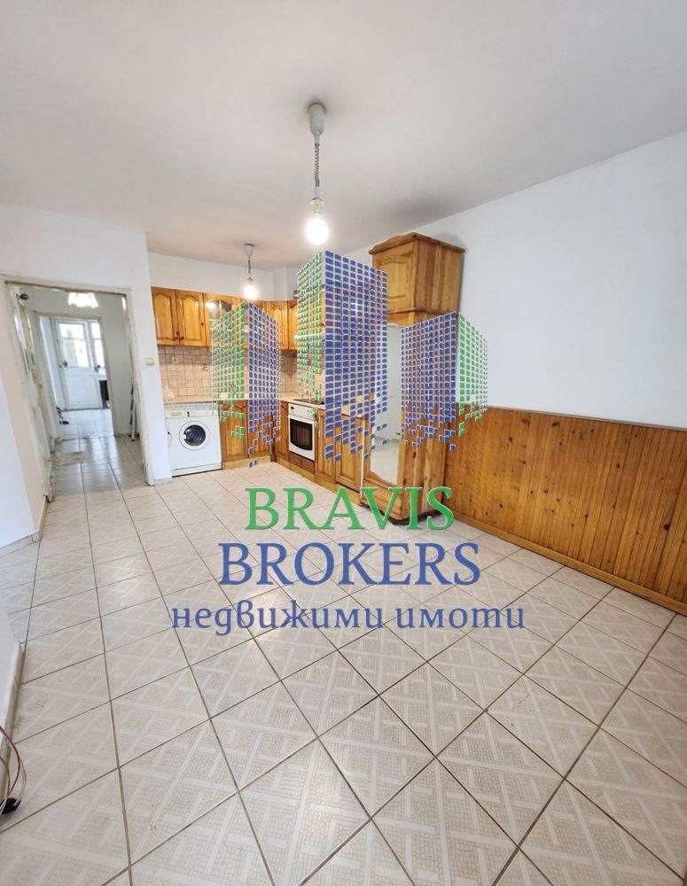 Продава 3-СТАЕН, гр. Варна, Окръжна болница-Генерали