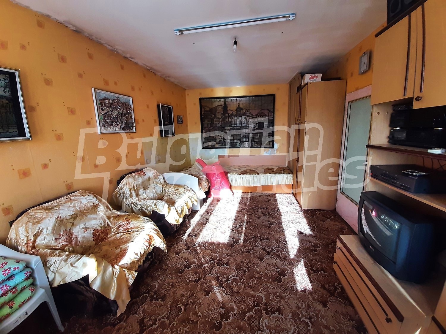 Продава 3-СТАЕН, гр. Велико Търново, Бузлуджа, снимка 2 - Апартаменти - 52606378