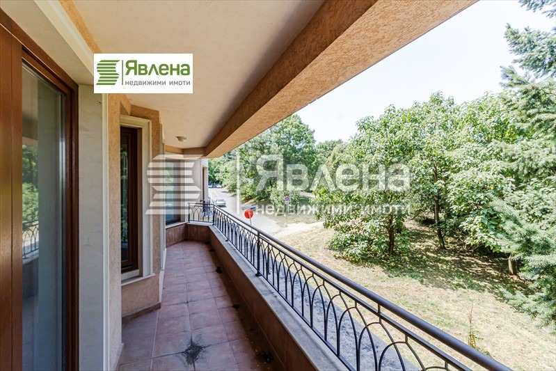 Zu verkaufen  3+ Schlafzimmer Sofia , sch.gr.Juschen park , 350 qm | 32920900 - Bild [13]