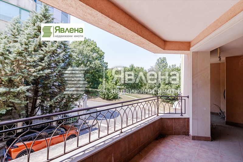 Zu verkaufen  3+ Schlafzimmer Sofia , sch.gr.Juschen park , 350 qm | 32920900 - Bild [14]