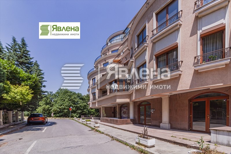 Zu verkaufen  3+ Schlafzimmer Sofia , sch.gr.Juschen park , 350 qm | 32920900 - Bild [2]