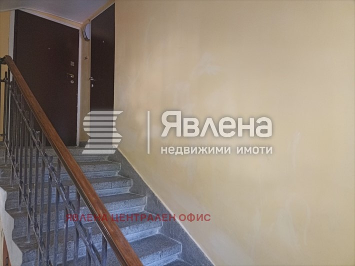Продава МНОГОСТАЕН, гр. София, Център, снимка 16 - Апартаменти - 56352195