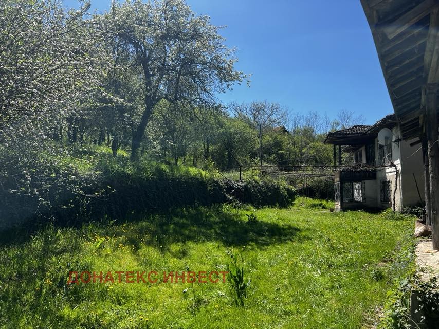 Продава КЪЩА, с. Слатина, област Пловдив, снимка 4 - Къщи - 50557412