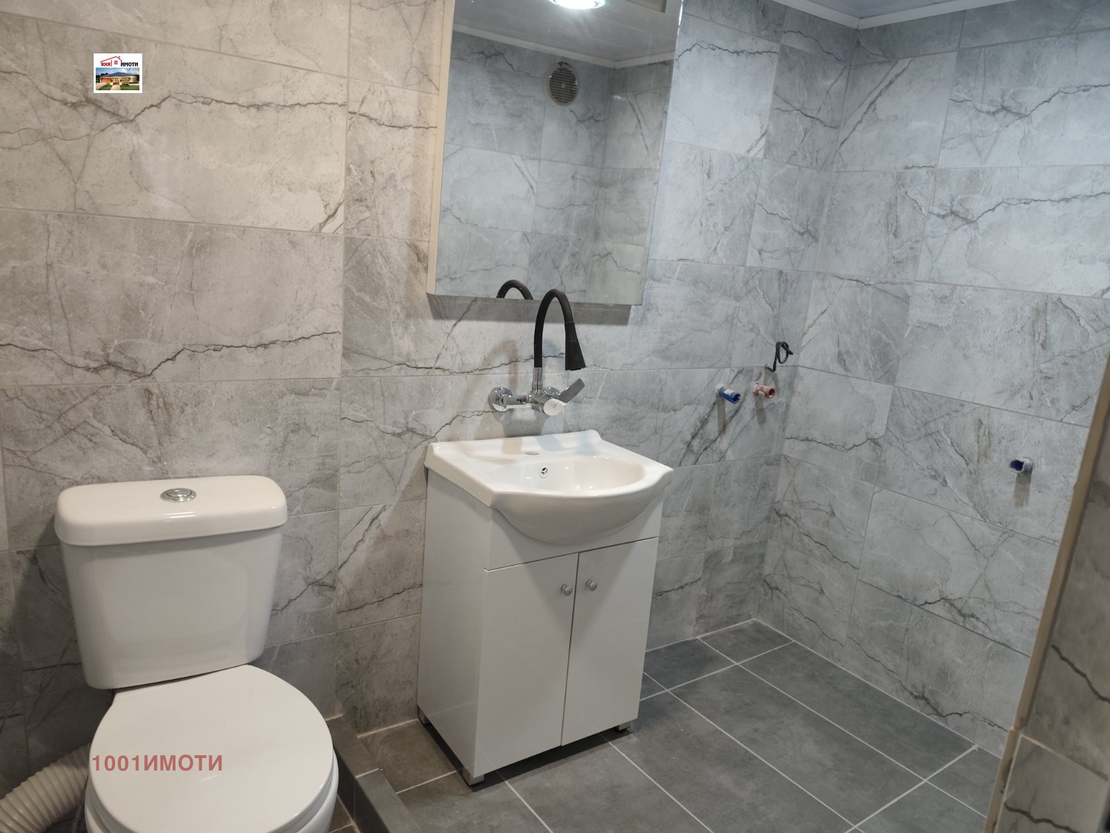 Продава КЪЩА, с. Дъбовик, област Добрич, снимка 13 - Къщи - 55204335