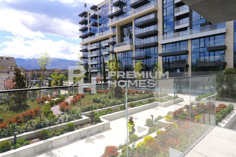 Продава 4-СТАЕН в град София, Оборище - 186 кв.м / 584 870 € » 1 143 906.29 лв., ПРЕМИУМ ХОУМС