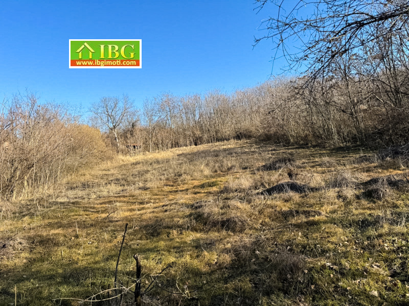 Продава ПАРЦЕЛ в град Русе, в.з. Русофили - 1819 кв.м / 29 000 € » 56 719.07 лв., АЙ БИ ДЖИ