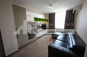 3 slaapkamers Bratja Miladinovi, Burgas 1