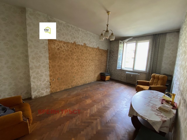 Te koop  1 slaapkamer Sofia , Tsentar , 70 m² | 82285441 - afbeelding [2]