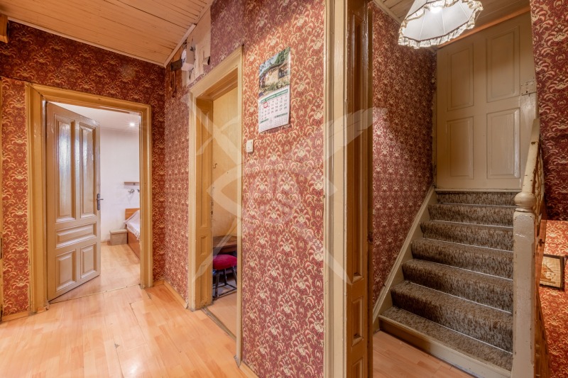 De vânzare  2 dormitoare Sofia , Țentâr , 140 mp | 87621345 - imagine [9]