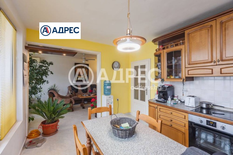 Продава МНОГОСТАЕН, гр. Варна, Операта