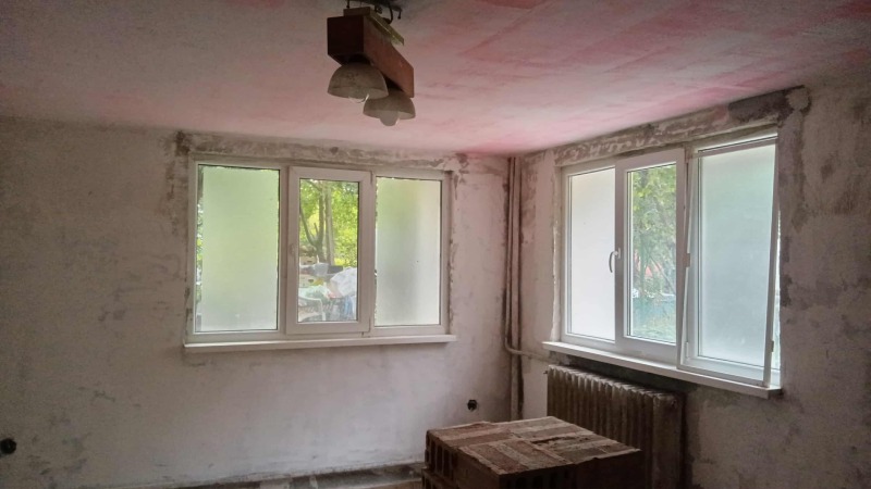 Продава КЪЩА, гр. София, Требич, снимка 14 - Къщи - 52750560