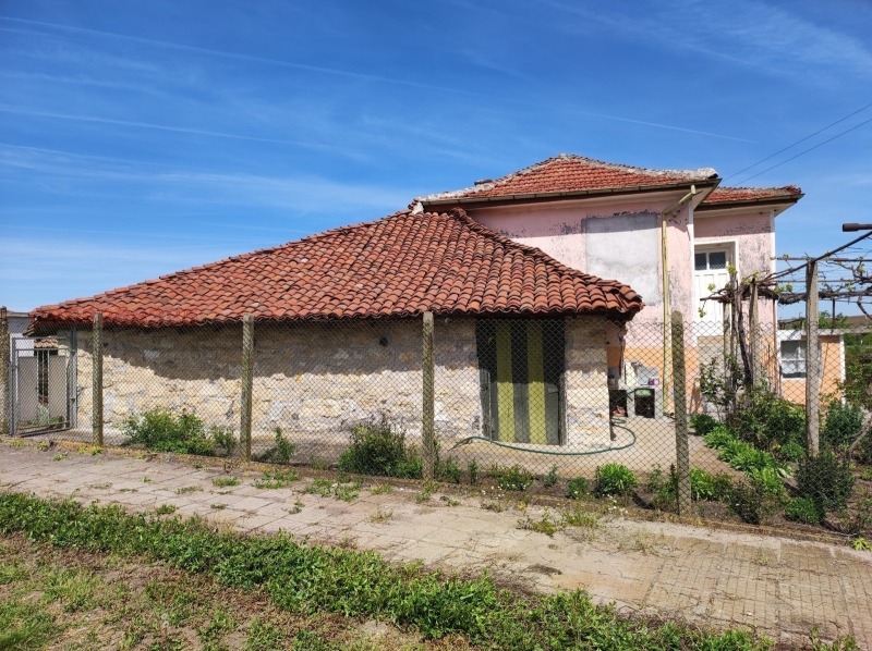 Продава КЪЩА, с. Михайлово, област Стара Загора
