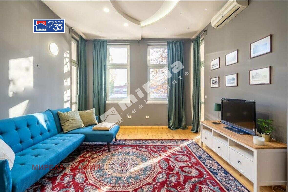 Продава 3-СТАЕН, гр. София, Център, снимка 2 - Апартаменти - 53504684