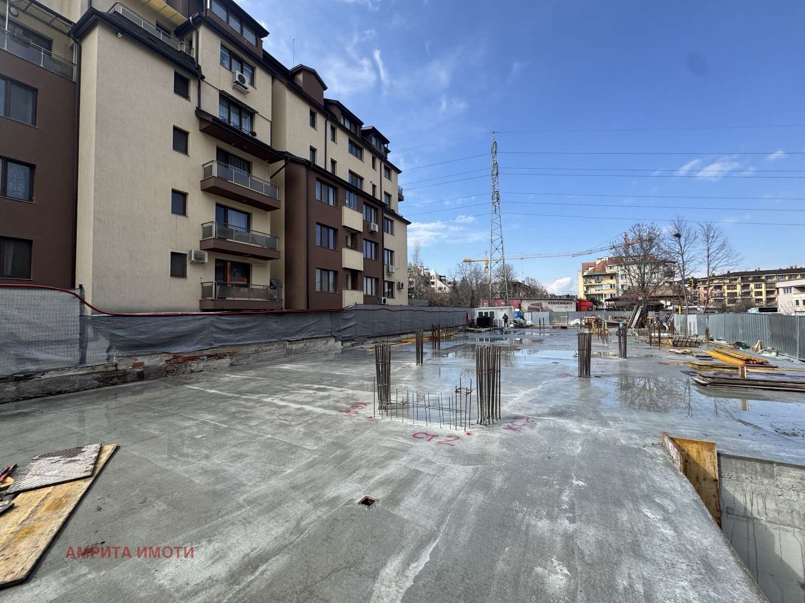 Продава МНОГОСТАЕН, гр. София, Витоша, снимка 2 - Апартаменти - 53722161