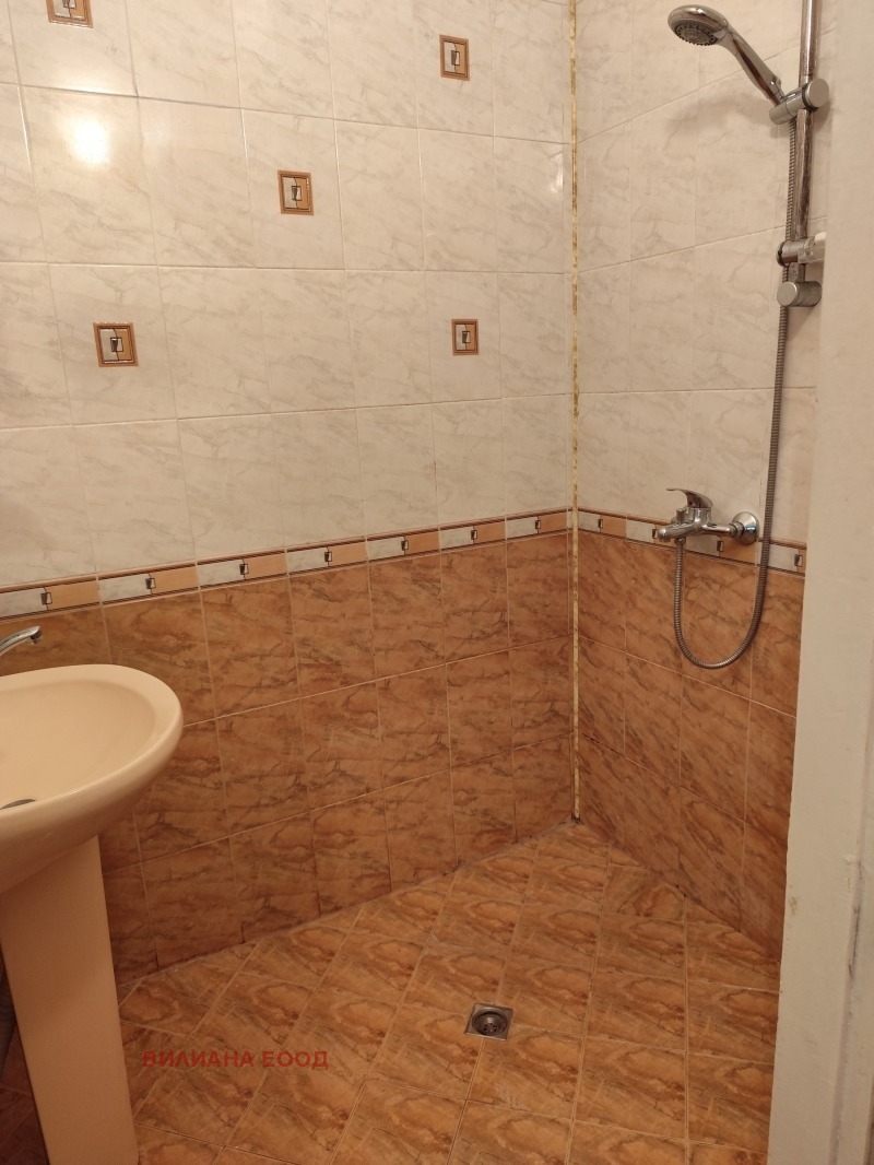 Продава  3-стаен област Велико Търново , гр. Горна Оряховица , 67 кв.м | 56862901 - изображение [12]