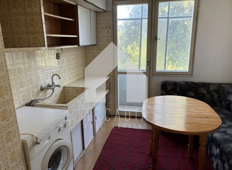 Продава 3-СТАЕН, гр. Пловдив, Прослав, снимка 5 - Апартаменти - 55624049